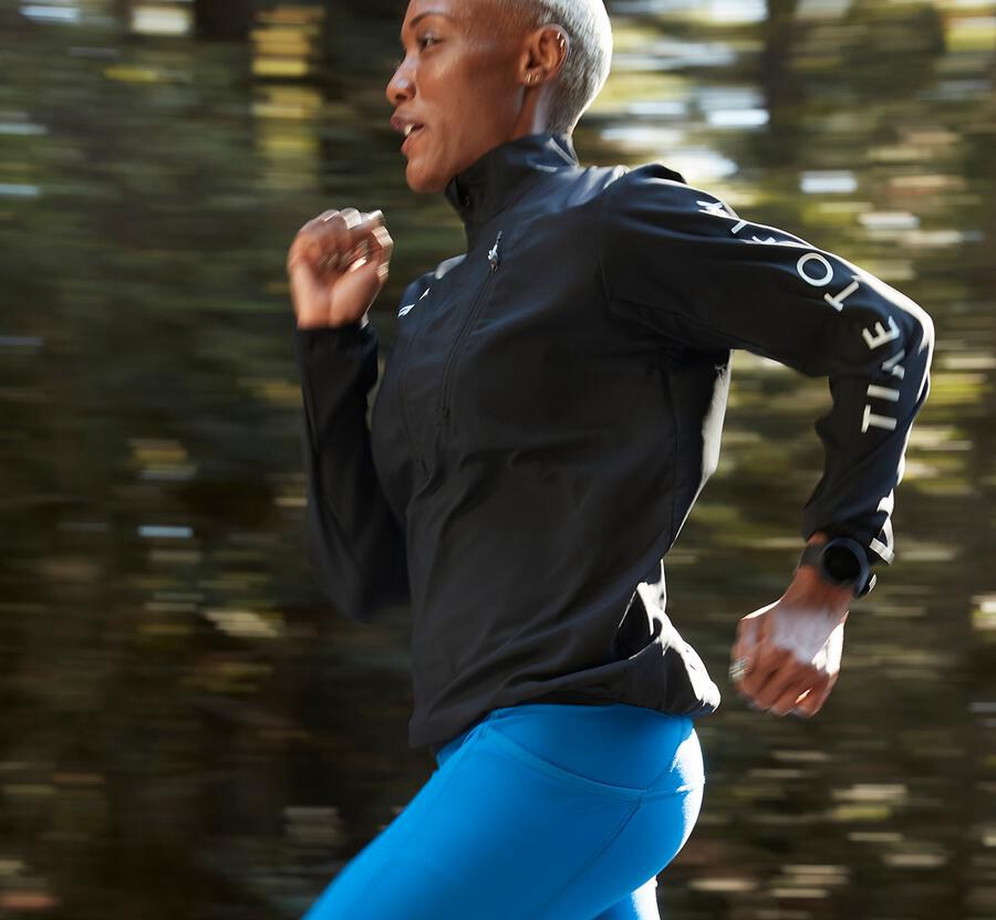 Hoka One One Womens Jackets - Wind-Resistant - Black - UBRW03916